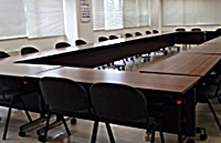 2階 中会議室 2階 中会議室